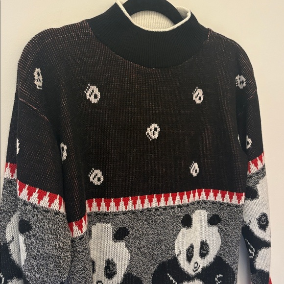 Vintage Bears Crossing Panda Sweater - Picture 3 of 5